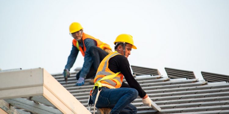 Professinals replacing roof