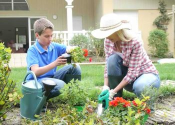 kids gardening