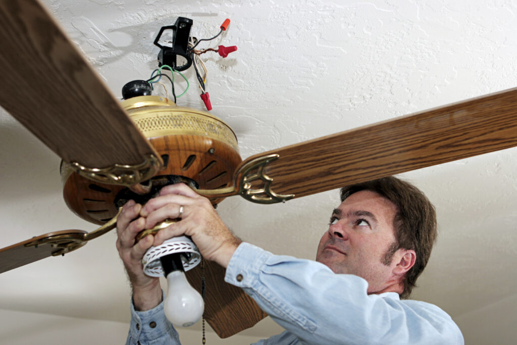 you fix noisy ceiling fan