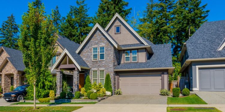 How to Find Affordable West Coast Housing