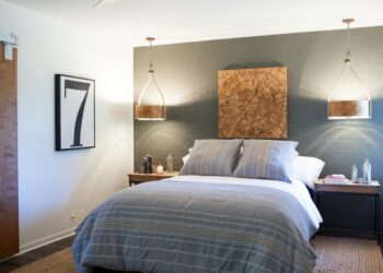 What Makes a Luxury Bedroom? 4 Hotel Tips and Tricks to Steal for Your Master Bedroom