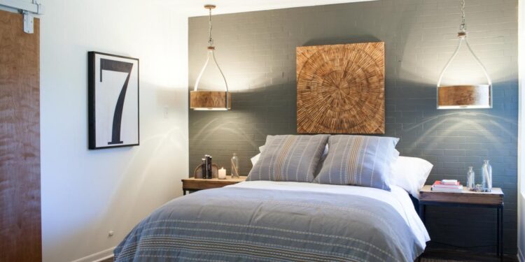 What Makes a Luxury Bedroom? 4 Hotel Tips and Tricks to Steal for Your Master Bedroom