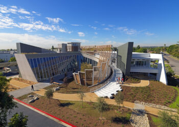 7 Ways Sustainable Architecture Helps Countries Flourish