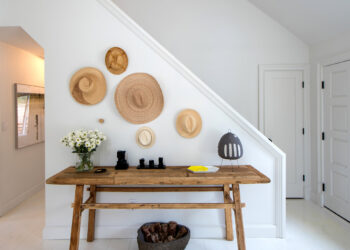 Pre-Decorated Homes or Doing Up Your Interiors: What to Choose?