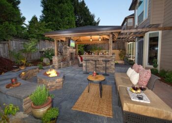 The Top 4 Easiest Ways to Make Your Backyard Cozier
