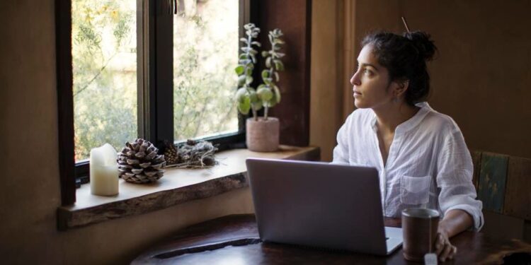 10 Ways to Make a New Country Feel Like Home 