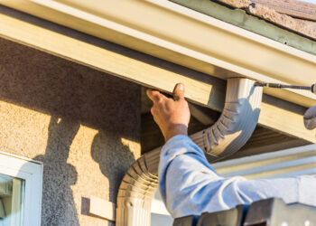 How Much Does It Cost To Repair Your Eavestrough?