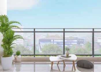 Light and Space: Using Glass Railings to Enhance Your Home’s Decor