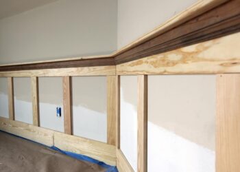 Fit Panels Using Wall Battens