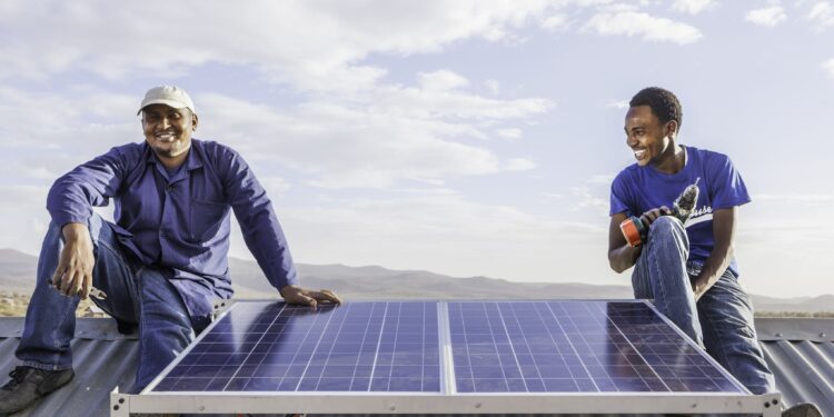 Maintenance of the solar system: secure yields and save costs