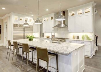 Using Natural Stone Worktops To Create Desirable Kitchens in 2022