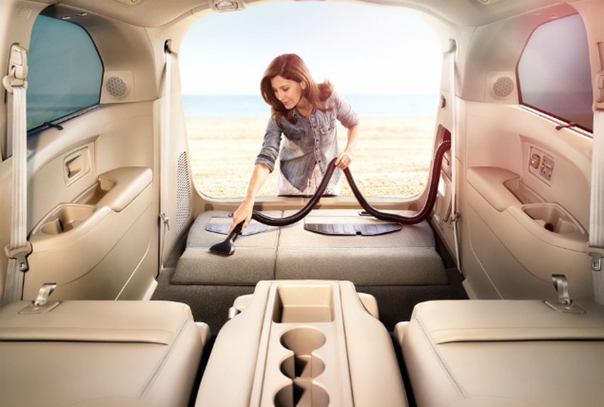 Honda Odysse In-Car Vacuum Cleaner
