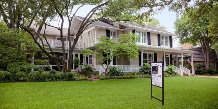 Everything You Should Do When Buying Your First Home