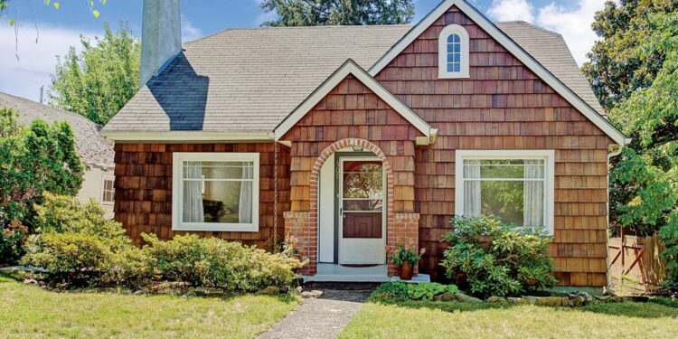 Secrets of Maximizing Your Home Value on a Budget: Put in Work to Get Out the Best