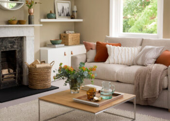 6 Ways to Make Your Living Room Cozy