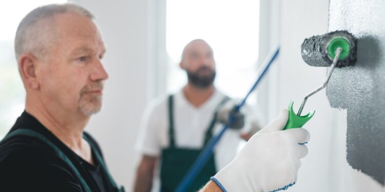 Top 5 Reasons to Hire a Local Painting Company for Your Next Project