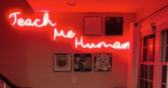 Check Details For LED Filament Lights Inspired By Vintage Light Bulbs