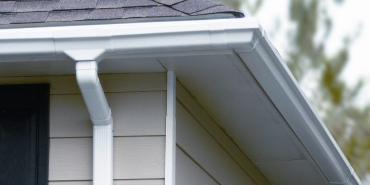 What Is the Best Flat Roof Drainage System?