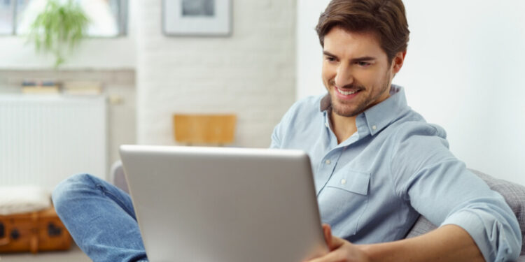 6 Ways to Build Your Dream Work-From-Home Set Up