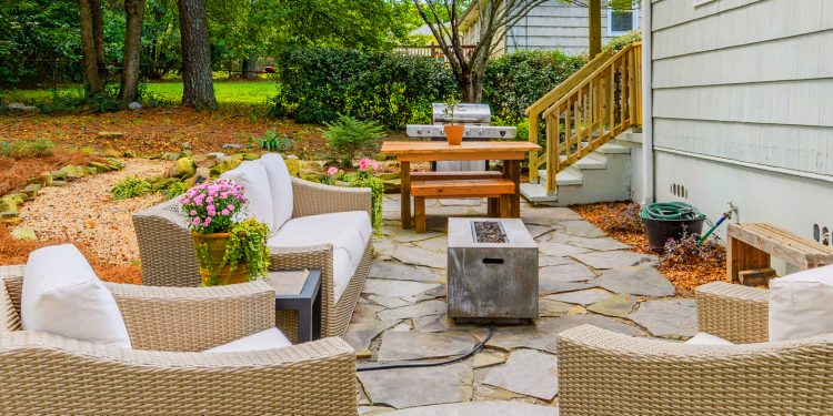 5 Simple Tips to Completely Transform Your Backyard