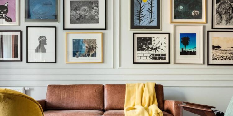 Picture Framing Mistakes That Ruin Your Indoor Aesthetic