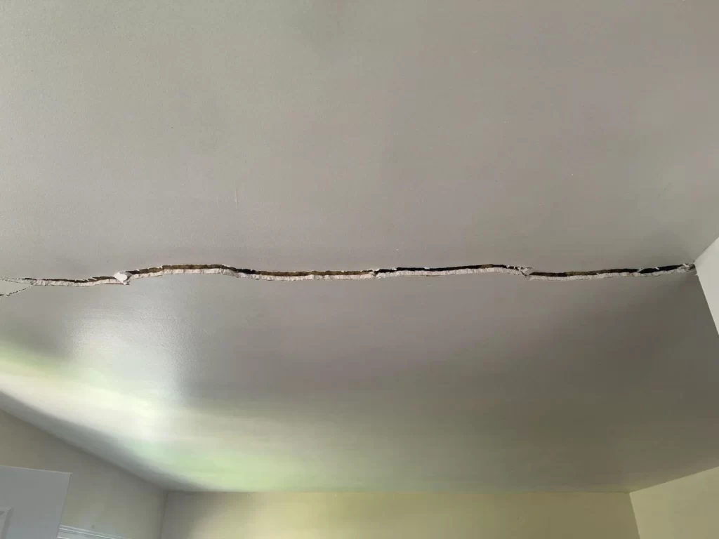 plaster ceiling cracking