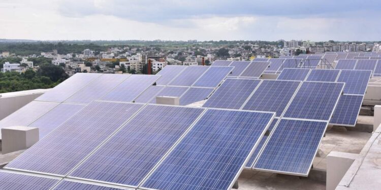 Things That Affect the Lifespan of a Solar Panel