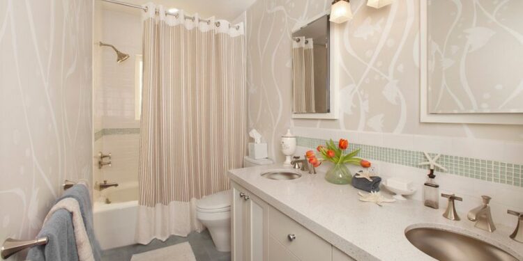 Top Factors To Consider For Bathroom Curtains