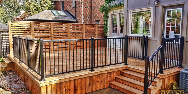 The Best Semi-Transparent Deck Stains Options