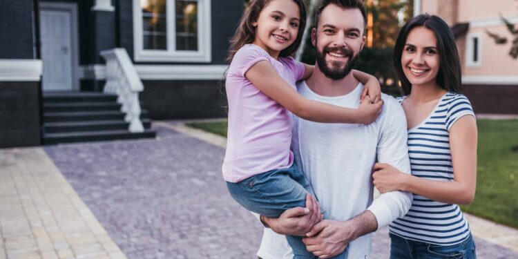 Factors To Consider When Selecting High-Value Homeowners Insurance Policies