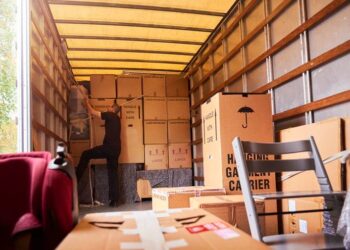 Moving Company Horror Stories: How to Avoid Scams and Bad Service?