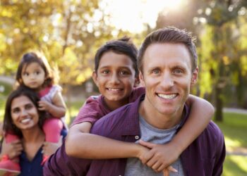 5 Tips to Improve Communication with Family Members with Hearing Loss