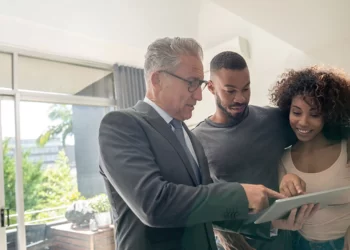 How to find the Best homeowners insurance Policy