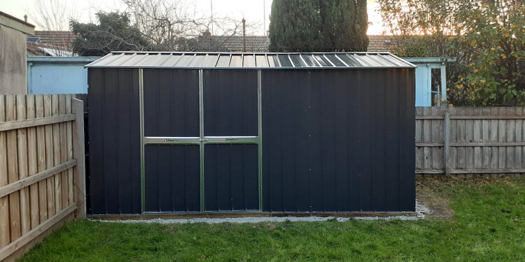 Different uses of a steel shed in your backyard