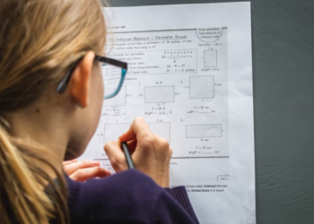 Until What Age Should Parents Help with Homework?