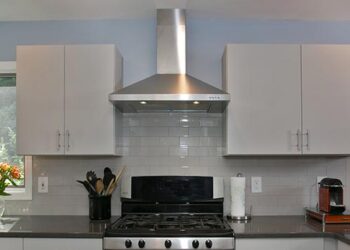 Choosing An Appropriate Kitchen Range Hood for Your Needs