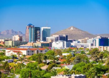 Living in Tucson: Pros & Cons – Here is Everything You Need to Know