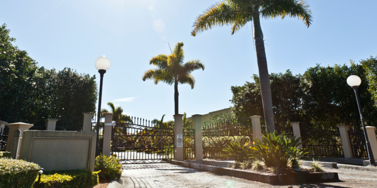 How to Conduct an Effective Property Search