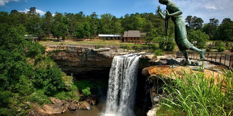 5 Serious Advantages of Moving to Alabama