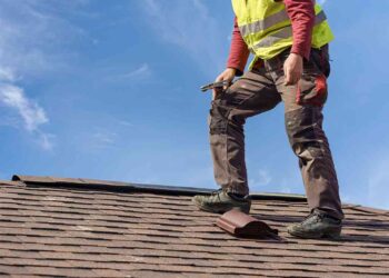 4 Reasons Why Give Your Roof Some TLC