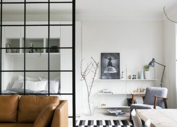 Maximizing Small Spaces Through Decor