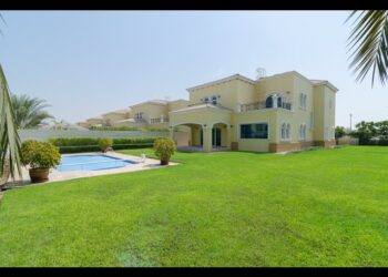 Popular areas for buying villas in Jumeirah Park
