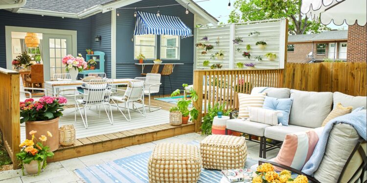 DIY Guide: How to Revamp Your Patio with Outdoor Furniture