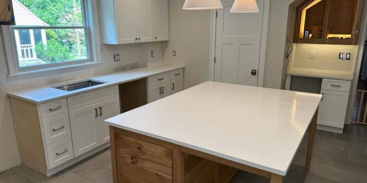 5 Important Reasons to Prefer Quartz Countertops in the Kitchen