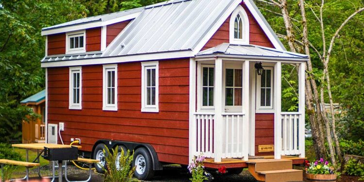 A Few Things to Consider When Building a Mini Home