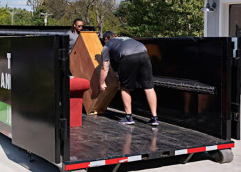How To Hire a Junk Removal Company To Haul Your Junk?