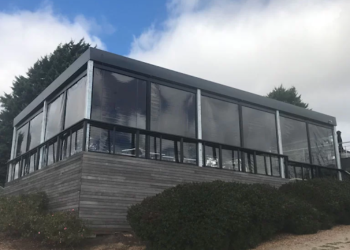 7 Establishments that Should Consider Outdoor Blinds for Their Business