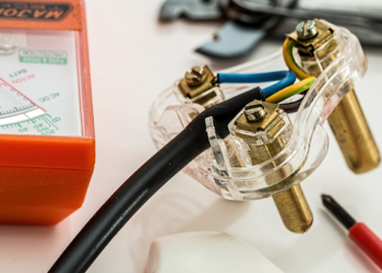 Professional appliance repair