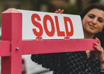 Avoid These Mistakes When Selling Your Luxury Home