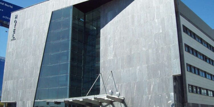 Unbeatable Advantages of Using Precast Concrete in Your Construction